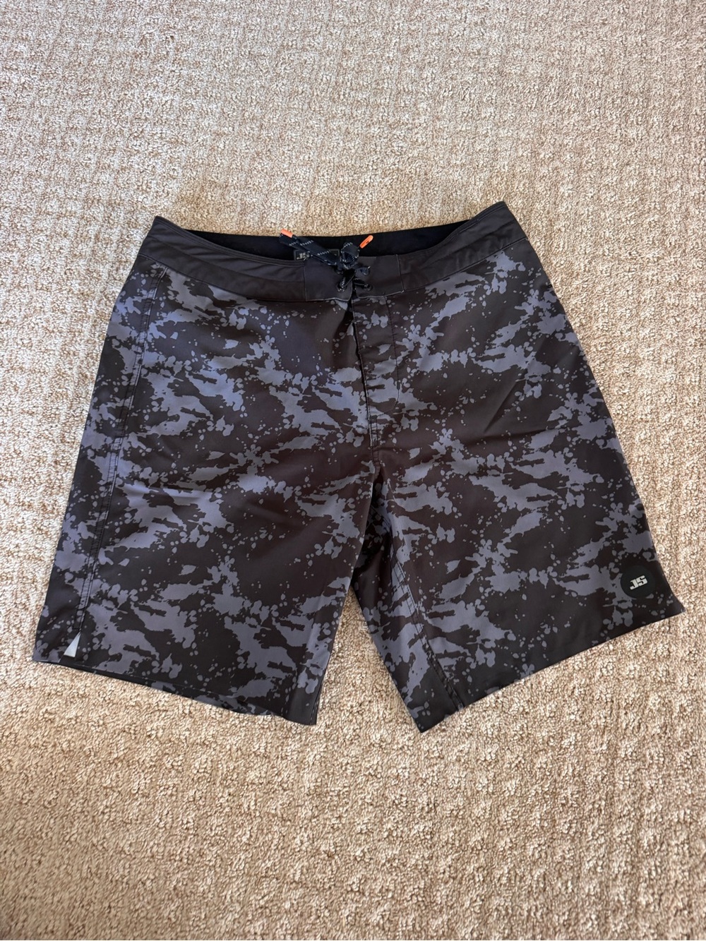 JS INDUSTRIES PERFORMANCE BOARDSHORT SIZE 31